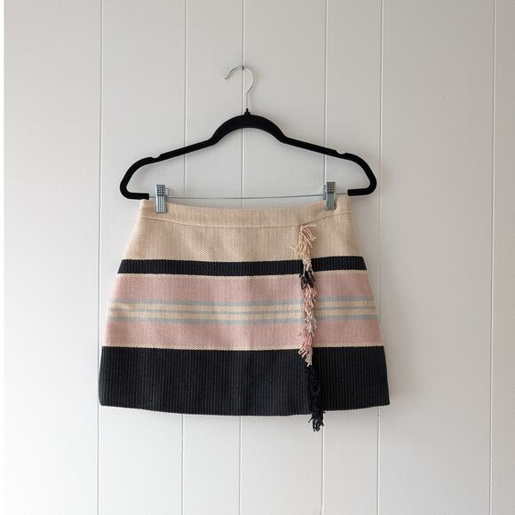 BCBGMAXAZRIA Malikka Woven Fringe Wrap Style Cotton Mini Skirt, size 4 - Picture 1 of 9